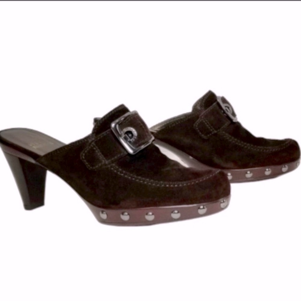 Stuart Weitzman Mules Brown Suede Buckled Studded Size 6.5😍
